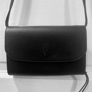 Simply Vera Black Crossbody Bag